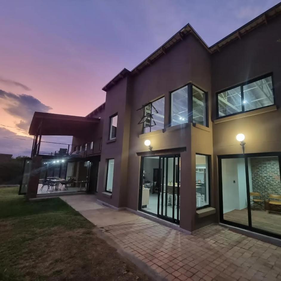 Pilanesberg Private Lodge ภายนอก รูปภาพ